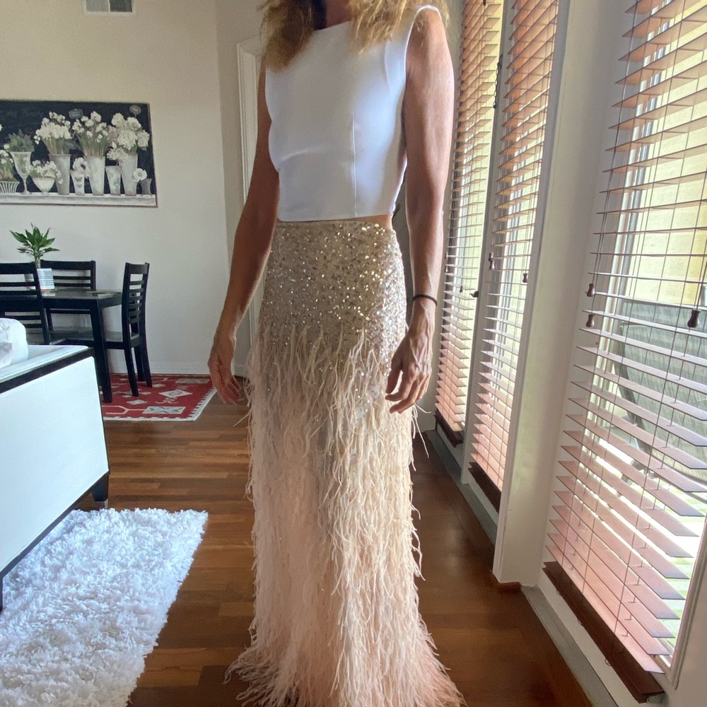 Alice and Olivia long ostrich feather skirt